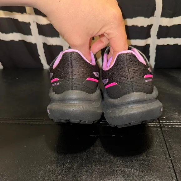 ASICS Kids' Black and Pink Shoes GT-1000 13