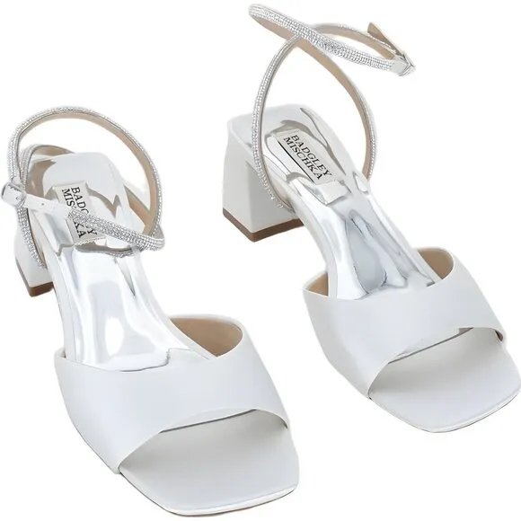 Badgley Mischka Heeled Sandal in Soft White for Women - Size 9