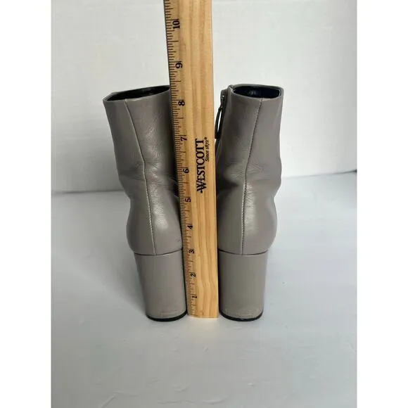 BALENCIAGA Gray Glove Leather Zip Up Chunky Heel Round Toe Ankle Boots 7  EU 37