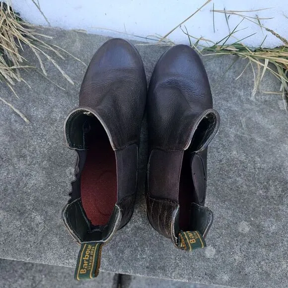 Barbour 7 Evie‎ Leather Chelsea Boots Brown Lug Sole Quilted Rugged Outdoor