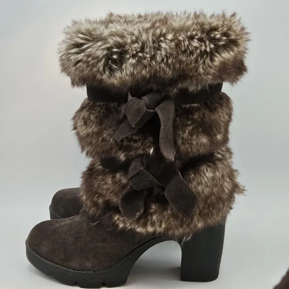 BearPaw Bridget 3.25&quot; heel faux fur boots size 5