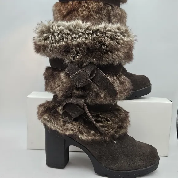 BearPaw Bridget 3.25&quot; heel faux fur boots size 5