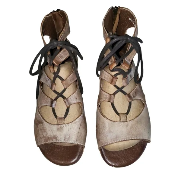 BED|STU / ROAN Tan/Biege Distressed Leather Lace Up/ Zip‎ Up Sandals Women's 7