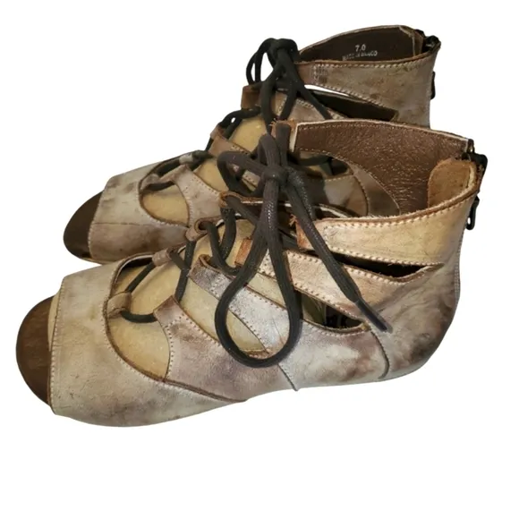 BED|STU / ROAN Tan/Biege Distressed Leather Lace Up/ Zip‎ Up Sandals Women's 7