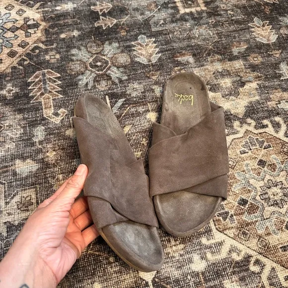 Beek Brown Sandals