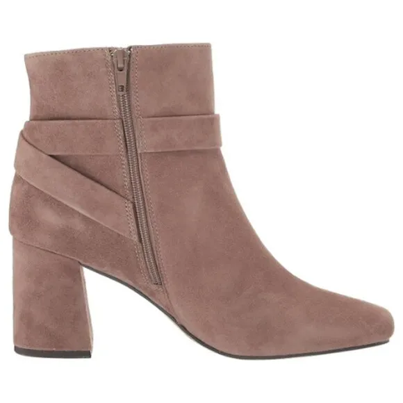 Bella Vita Women's Felicity   Boots Size  9 N Taupe Suede Leather