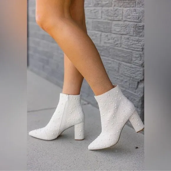 Betsey Johnson Cady Rhinestone Ankle Boot Size 7.5 Ivory White Heeled Boots NIB