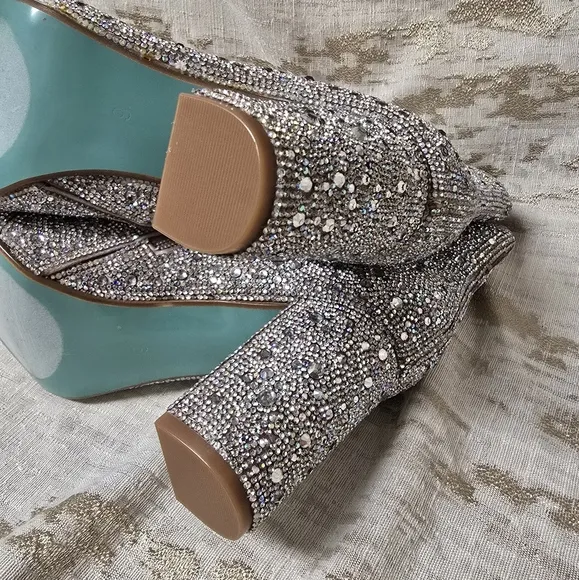 Betsy Johnson Womans Cady Rhinestone Booties Silver Sz 9