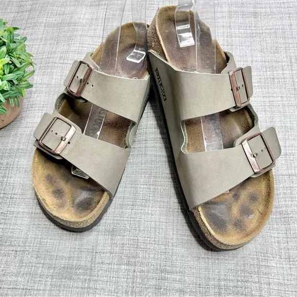 Birkenstock Arizona leather soft footbed buckle sandals, greige/ tobacco brown