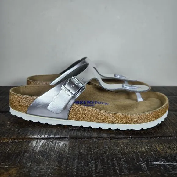 Birkenstock Gizeh Womens Size 7 EU 38 Regular Beach Sandals Silver Metallic Soft