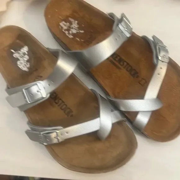 Birkenstocks Mayari Slip On Two Straps Single Loop Sandals Silver/Tan Women's 6