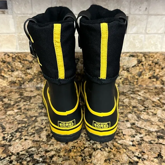 Black‎ &amp; Yellow Sorel Rain Boots With Warming Inserts Size 4 - NEW
