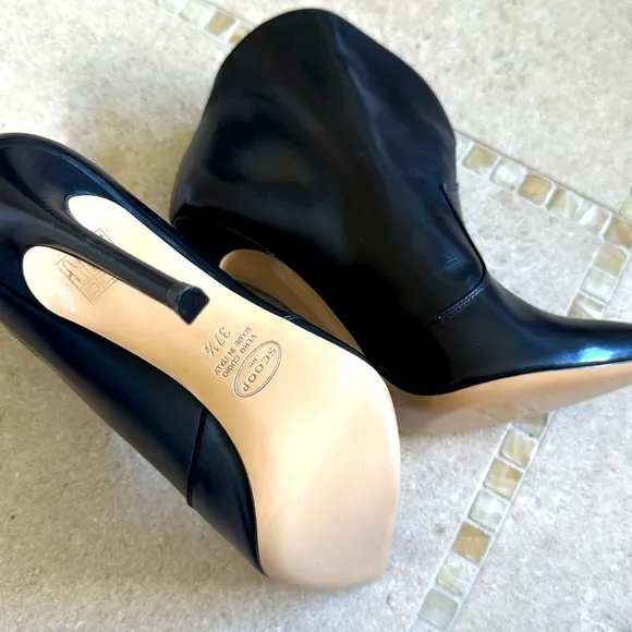 Black Heeled Boots with Glossy Finish by Scoop NYC