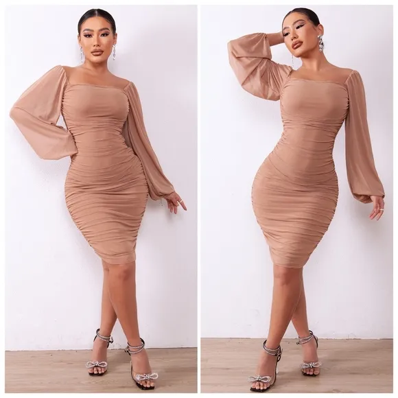 Black Zip-Back Ruched Dress