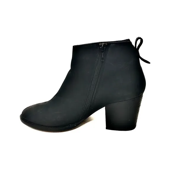 Blondo Black Nubuck Zip Ankle Boots