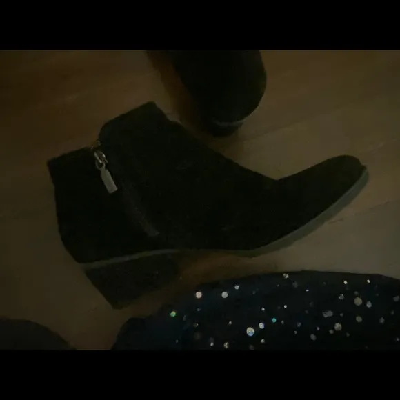 BLONDO BLACK SUEDE WATERPROOF ANKLE Boots GORG