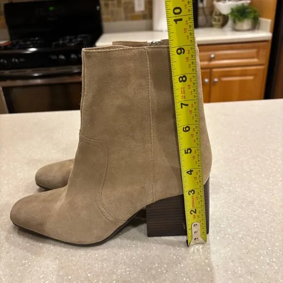 Blondo Salome Women's Size 9.5M Taupe Suede Waterproof Booties Fashion Boots