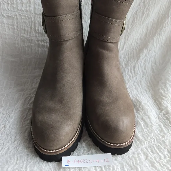 Blondo Women's Waterproof Dagger Fashion Boot, Dark Taupe Suede Sz7 ankle boots