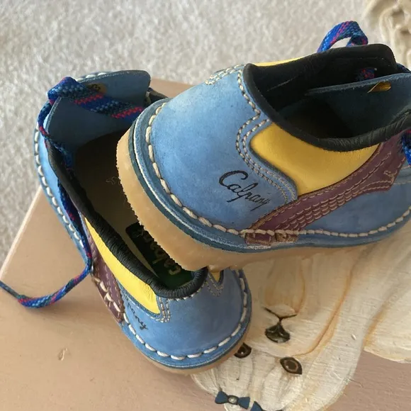 Blue Kids Shoes by a company in Chile