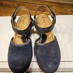 b.o.c. Womens Navy Shoes Size 7