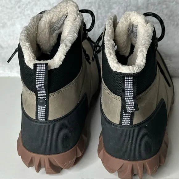 Bogs Arcata Urban Leather Mid Women's Winter Boots Lace up Lug Sole Sheerling