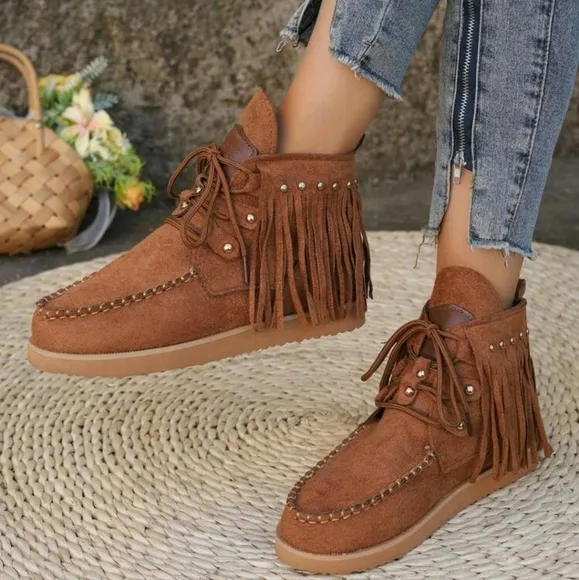 Boho Style Studded Fringe Decorated Handmade Stitched Two-Tone Sole Casual Boots