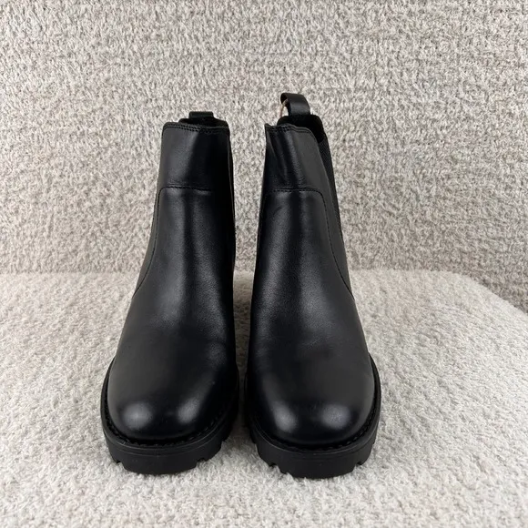 BORN Graci Chelsea Boots Womens 9.5M Black Leather Ankle Pull On Block Heel NIB