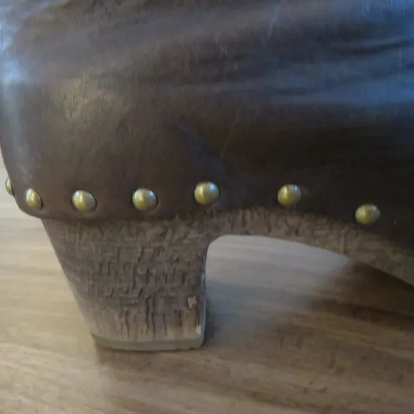BOSABO Brown Leather Studded Clog Booties Boots Grandma Boho - Size US 6