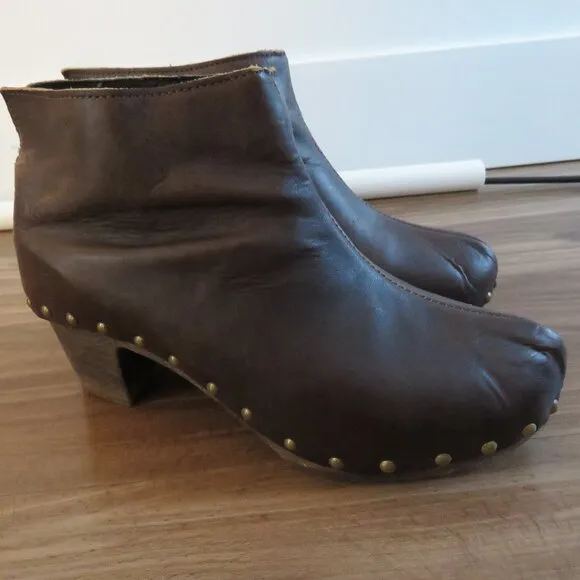 BOSABO Brown Leather Studded Clog Booties Boots Grandma Boho - Size US 6