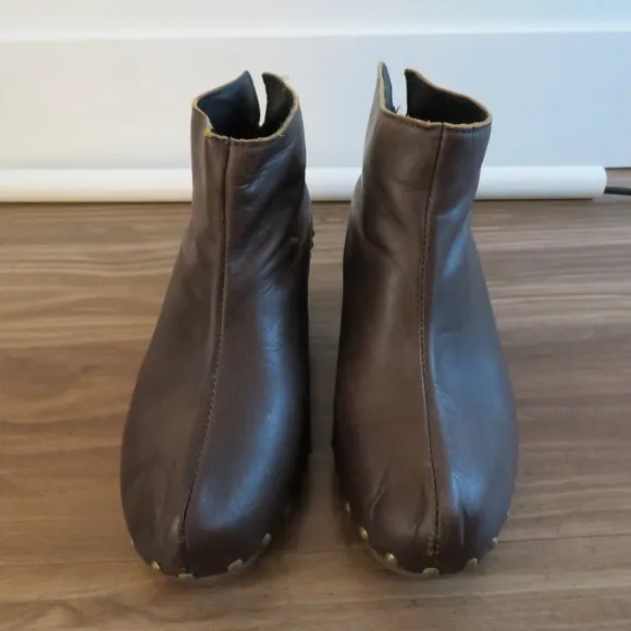 BOSABO Brown Leather Studded Clog Booties Boots Grandma Boho - Size US 6