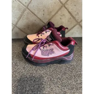 Bratz Flashback Fever Skate Shoes Street Flyers Retractable Wheel 2005 Size 4