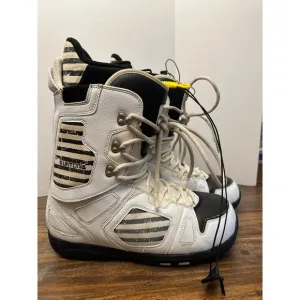 Burton Freestyle Snowboard Boots Imprint 2 White Black Mens Size 14