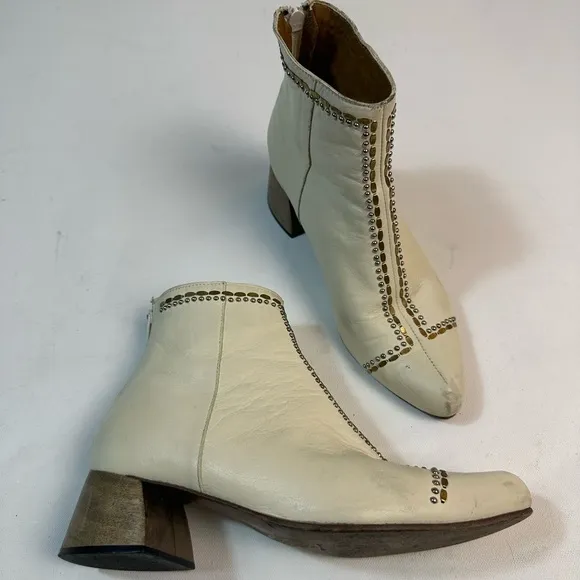 CALLEEN CORDERO Los Angeles $595 white Leather Ankle Boots Heeled Booties 6.5
