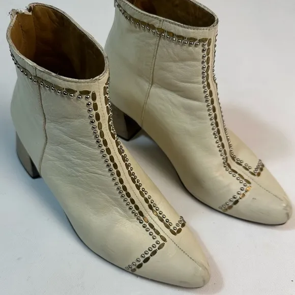 CALLEEN CORDERO Los Angeles $595 white Leather Ankle Boots Heeled Booties 6.5