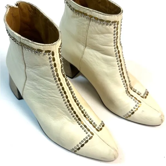 CALLEEN CORDERO Los Angeles $595 white Leather Ankle Boots Heeled Booties 6.5