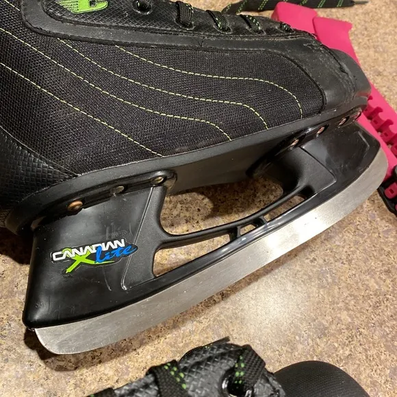 Canadian X-Lite Ice Skates JR7  Junior Size 7 Hockey Skates