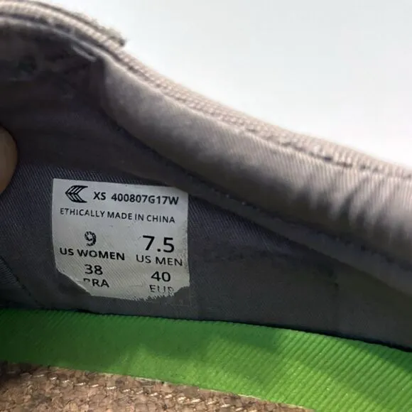 Cariuma EUC Catiba Pro Low Skate Sneakers Shoes Gray US Size Men 7.5 Women 9‎