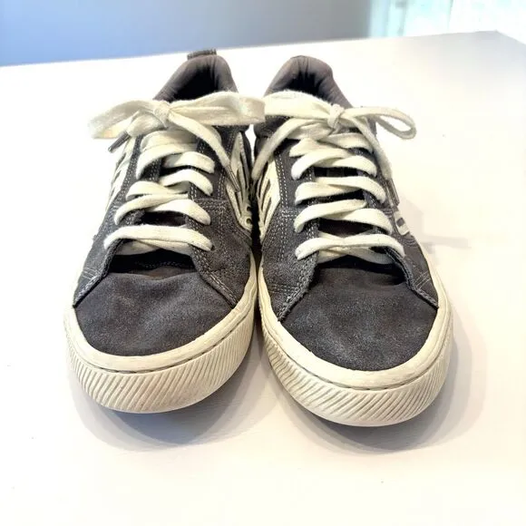 Cariuma EUC Catiba Pro Low Skate Sneakers Shoes Gray US Size Men 7.5 Women 9‎