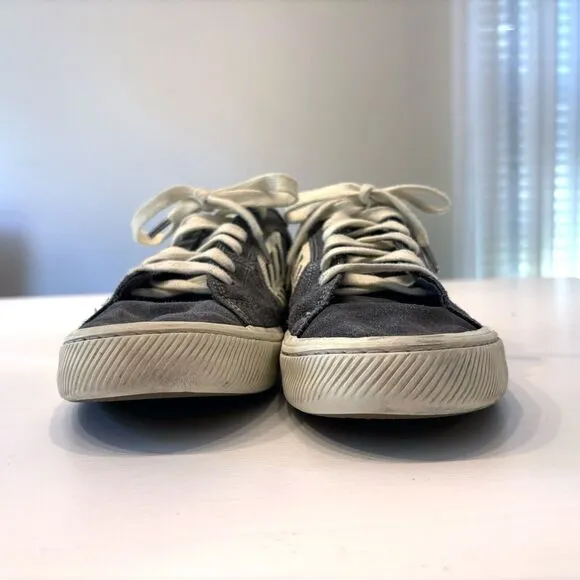 Cariuma EUC Catiba Pro Low Skate Sneakers Shoes Gray US Size Men 7.5 Women 9‎
