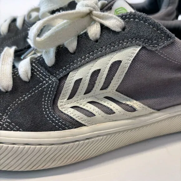 Cariuma EUC Catiba Pro Low Skate Sneakers Shoes Gray US Size Men 7.5 Women 9‎