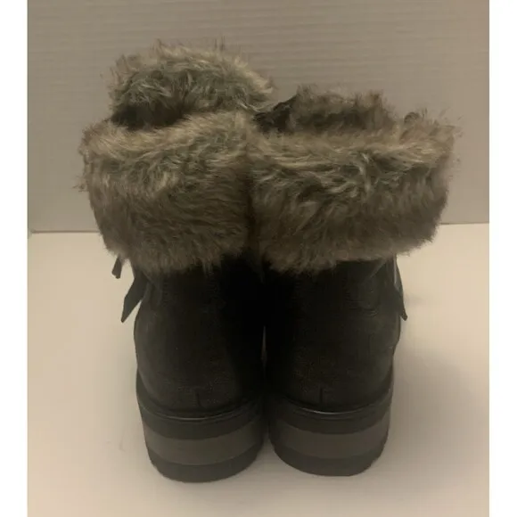 Carlos Santana Syracuse Black Lace Up Boots Size 8. Never Used.