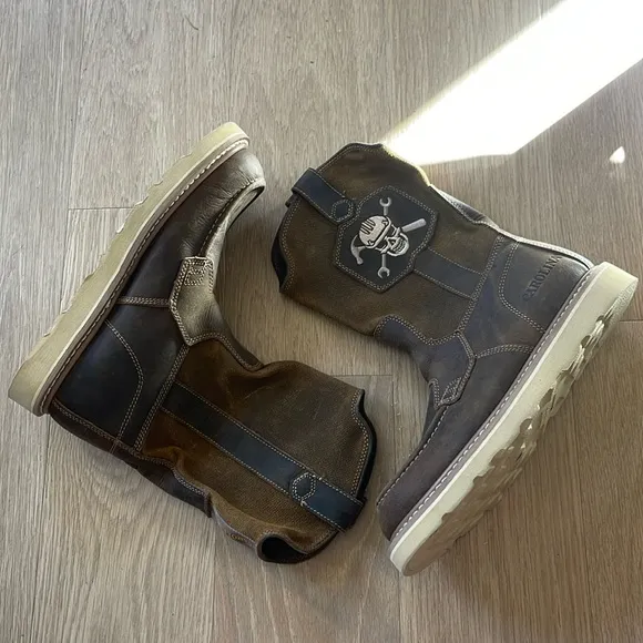 CAROLINA CA7044 Brown Skull Embroidered Leather Work Boots Size 9