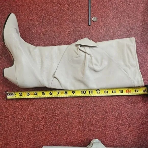 Casadei Bow Front Cream Heeled Boots Sz 8 Italian Leather Knee-High Quiet Luxury