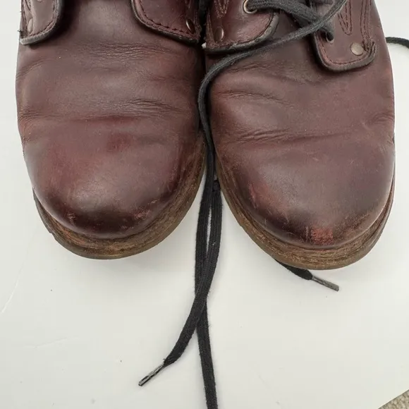 Caterpillar CAT Orson P716725 Leather Combat Boots 10 Distressed Oxblood Work