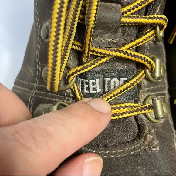 Caterpillar steel toe work boots leather lace up boots size 10 wide width