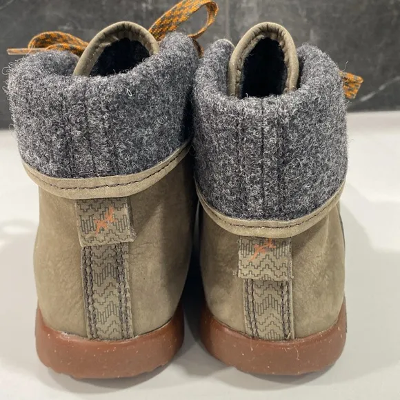 Chaco Women’s Nickel Gray Waterproof Leather Barbary Lace Up Ankle Boots Size 7.