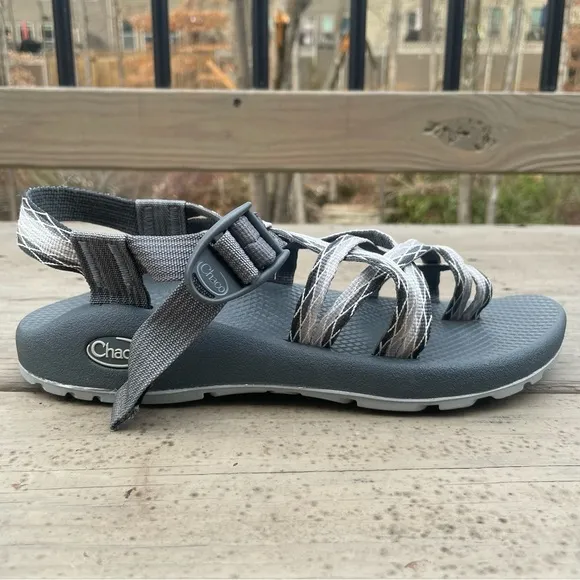 Chaco ZX2 gray Classic sandals size 8