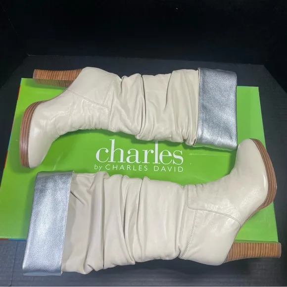 Charles David Elixir Cream and Silver Leather boots 5.5M