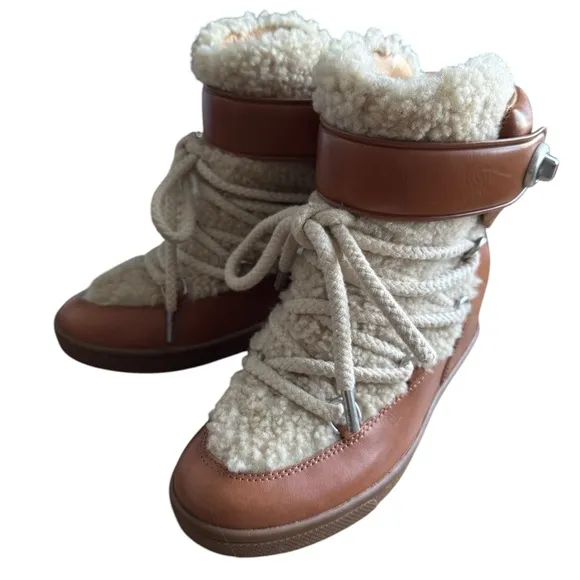 Chic Coach Monroe Shearling Lace-Up Boots