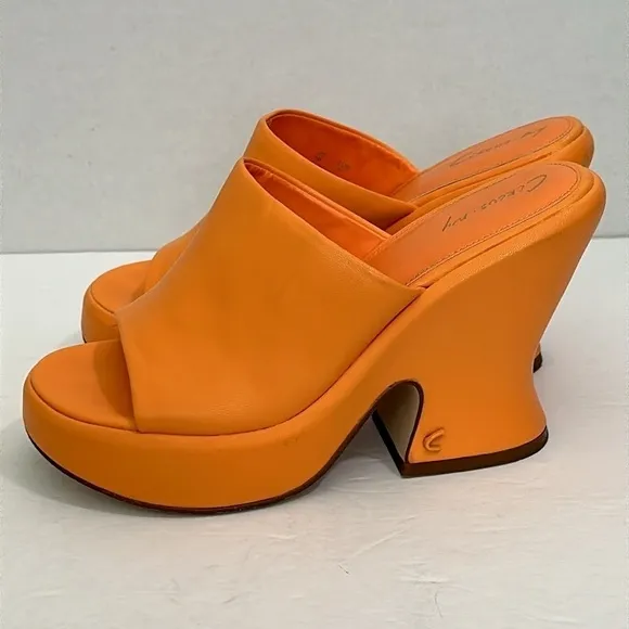 Circus by Sam Edelman Women's Patrice Wedge Sandals Orange size 7
